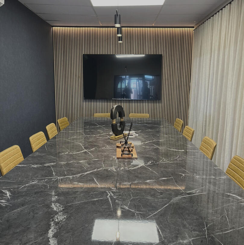 110. COAST &amp; COUNTRY